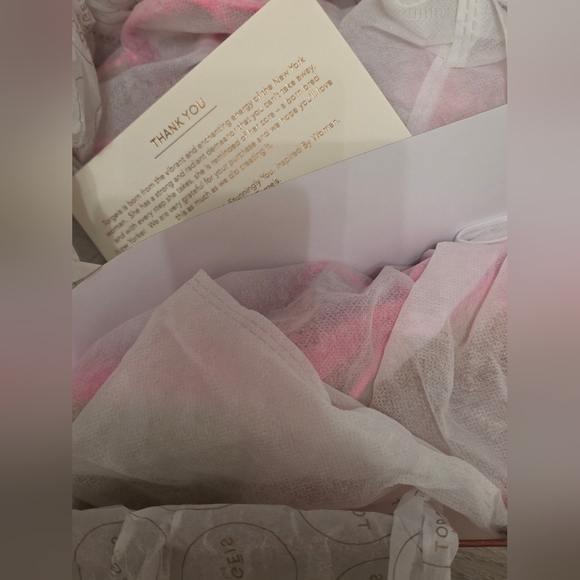 NWT Fuscia Women's Cassava Heels - Picture 10 of 14